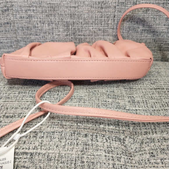ELLEME WOMEN'S MINI VAGUE CROSS BODY BAG COLOR POWDER PINK NEW WITH TAG - Picture 9 of 16